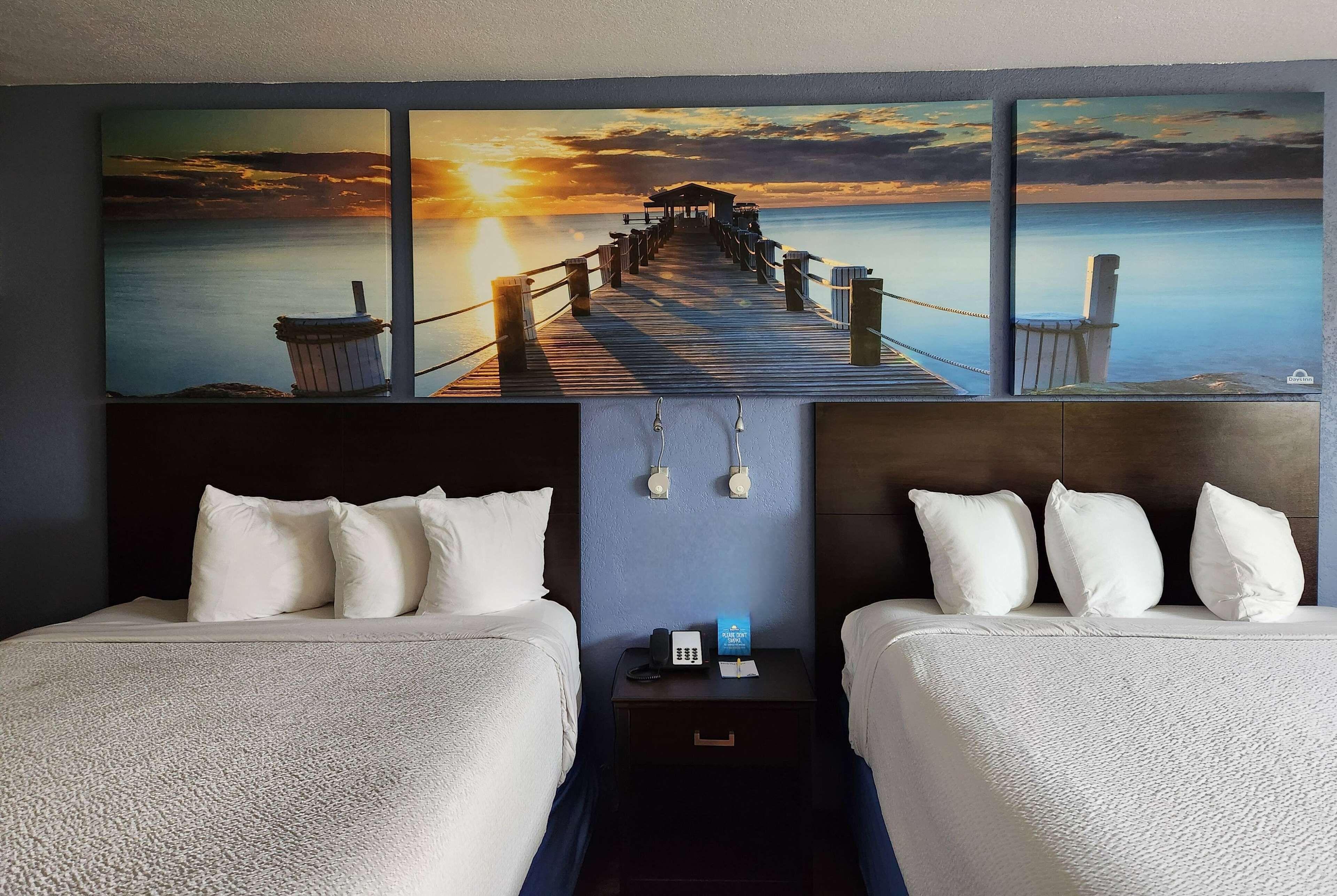 Days By Wyndham Pontchartrain Hotel 3*