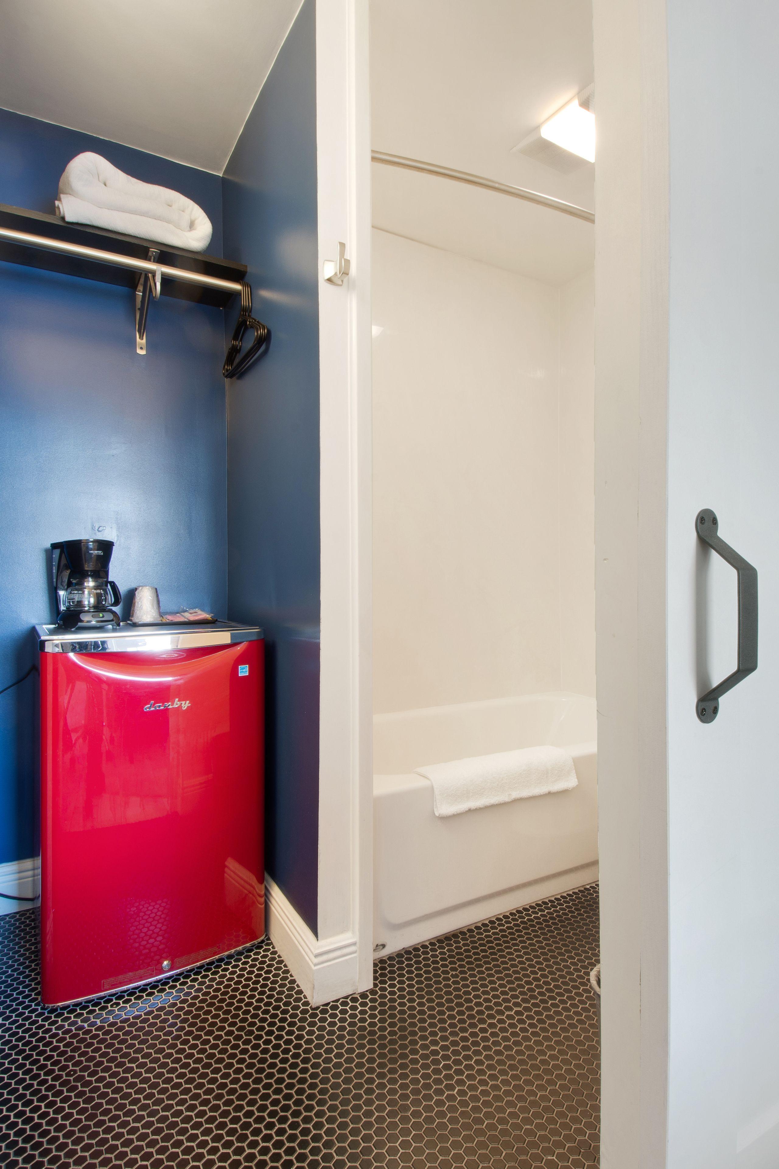 The Ben Louie Motel 3*