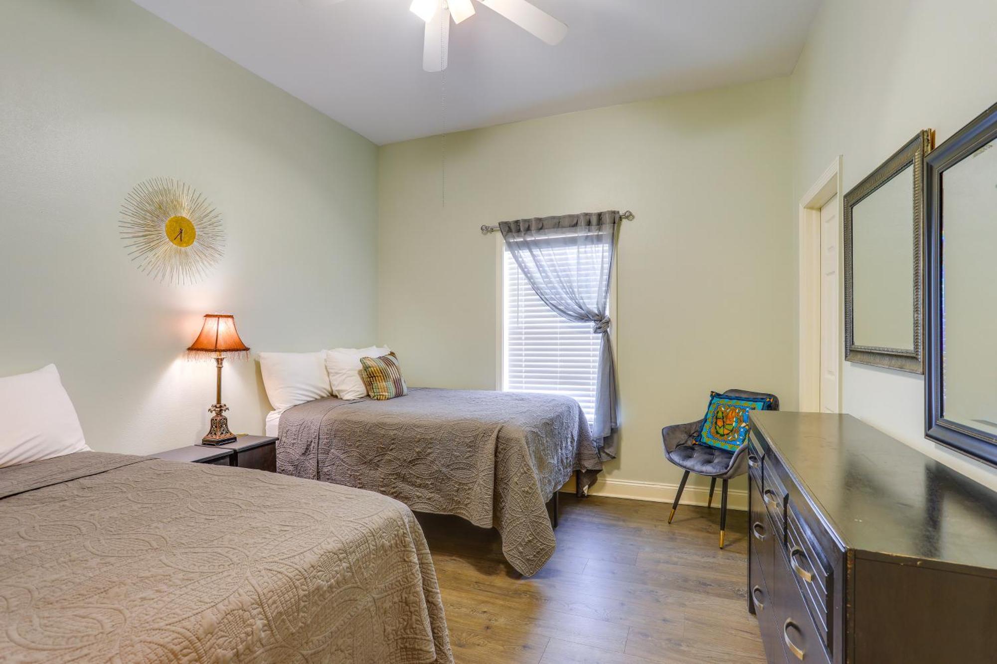 Family With Fenced Backyard In New Orleans! *