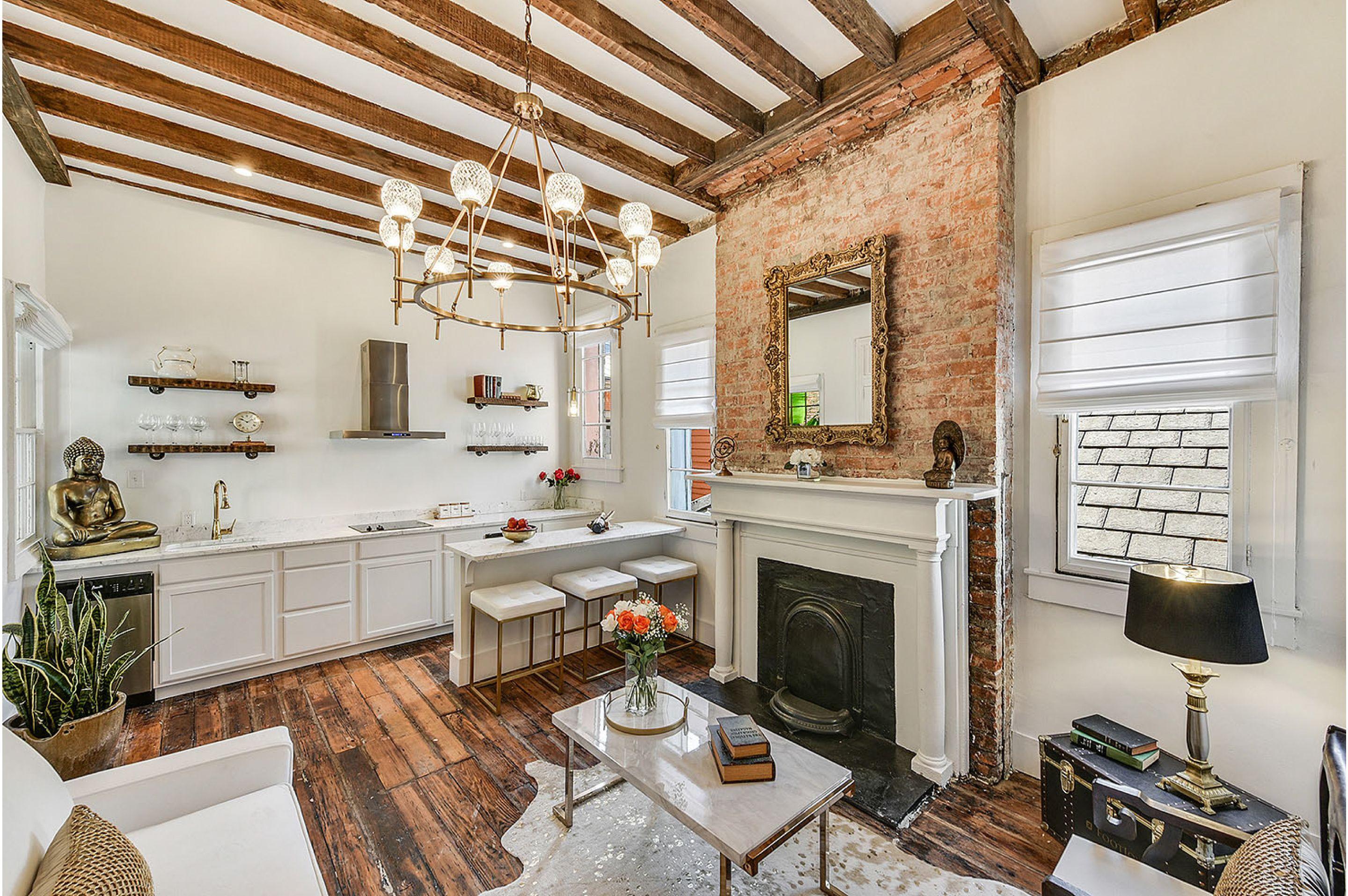 French Quarter Mansion 4*