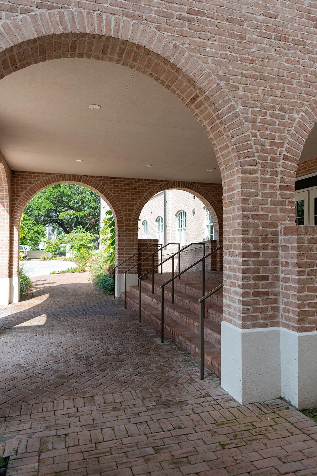 Bywater Aparthotel 3*