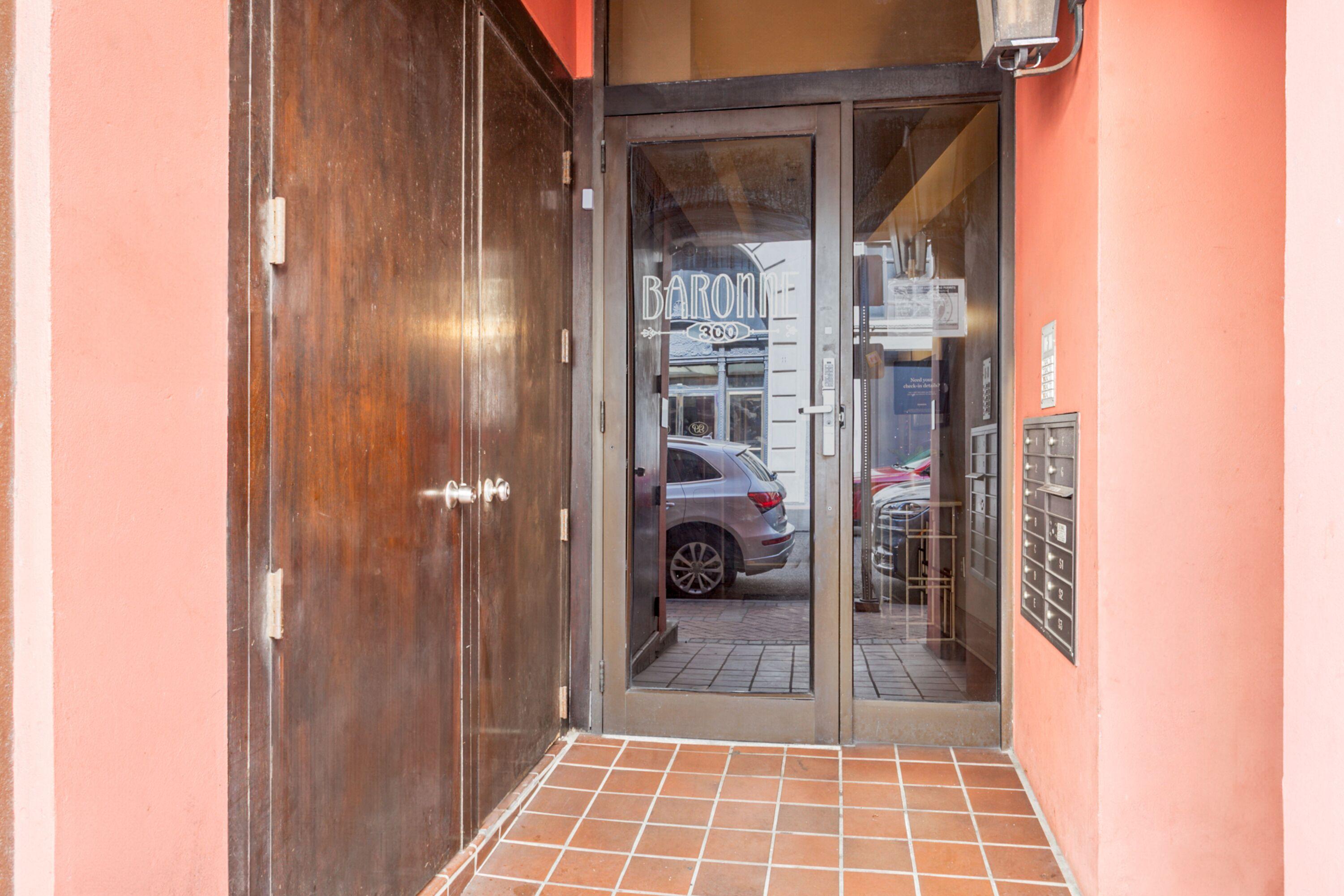 Chuck's Place 2* New Orleans