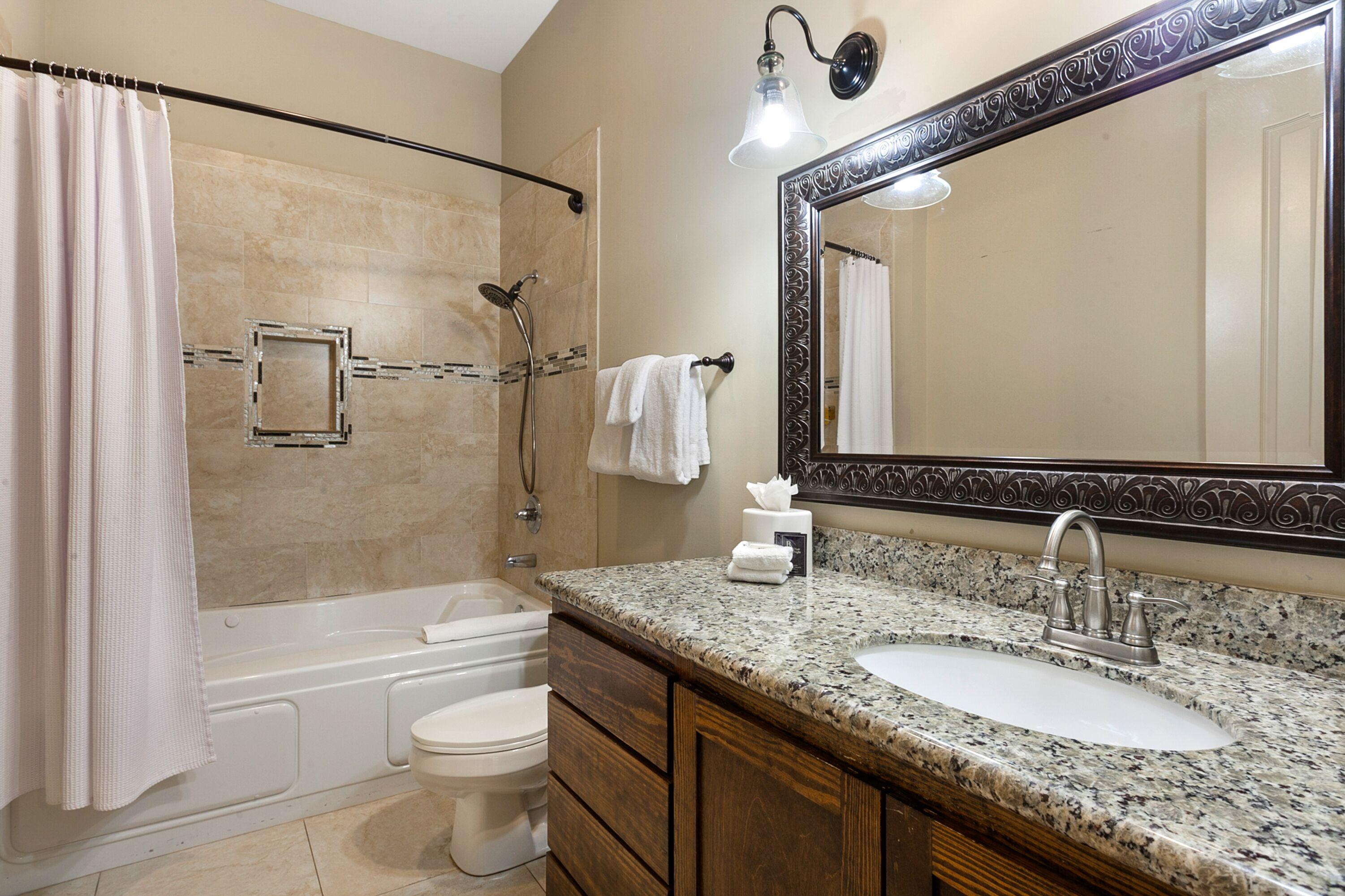 Chuck's Place Aparthotel 2*