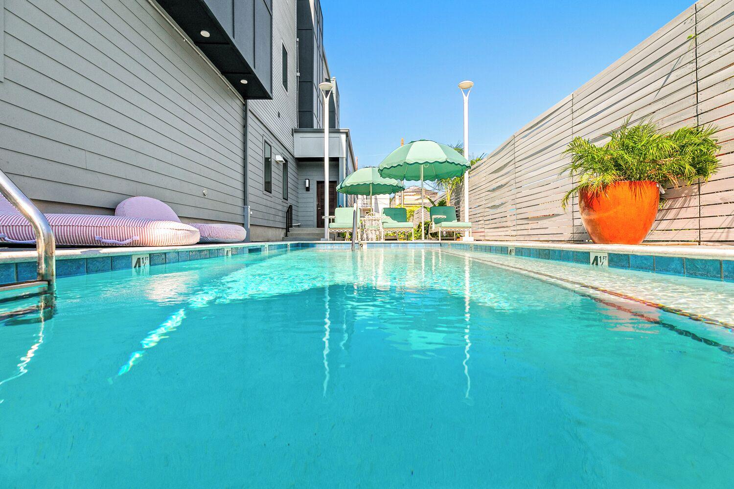 Aparthotel The Revelry *