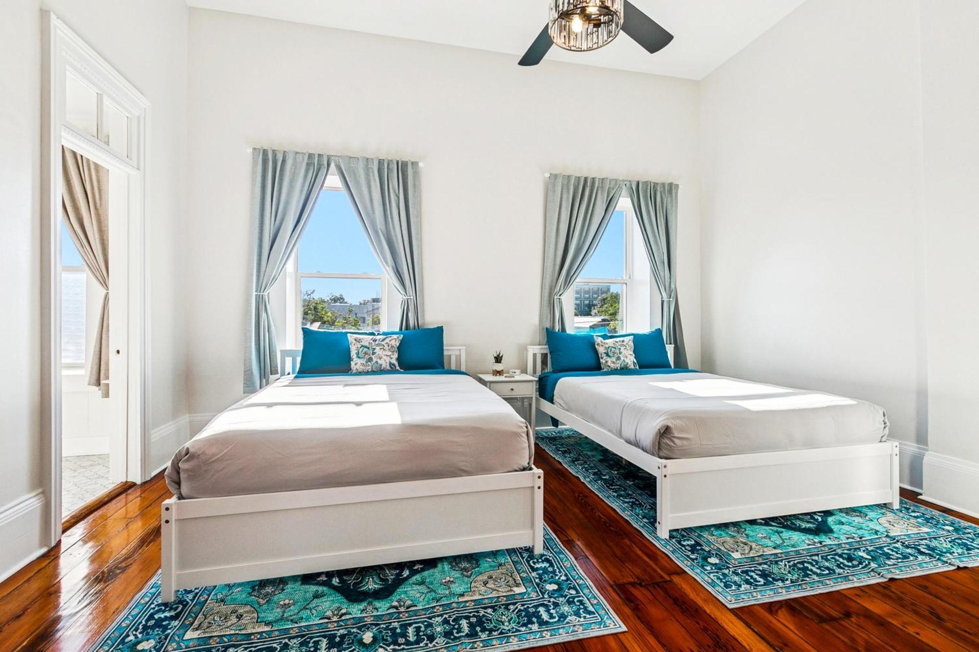 Apartment Stylish & Spacious In *