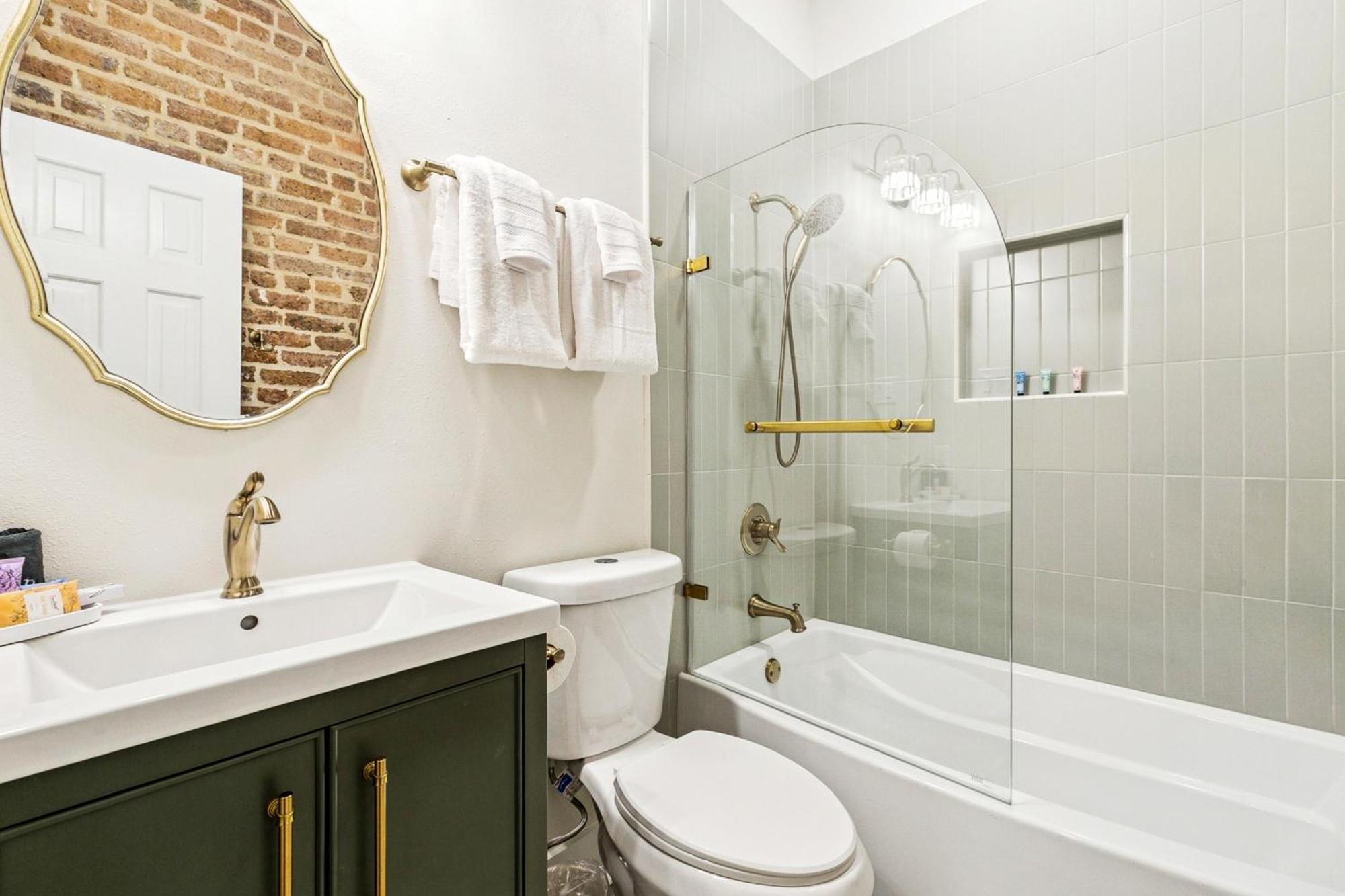 Stylish & Spacious In New Orleans