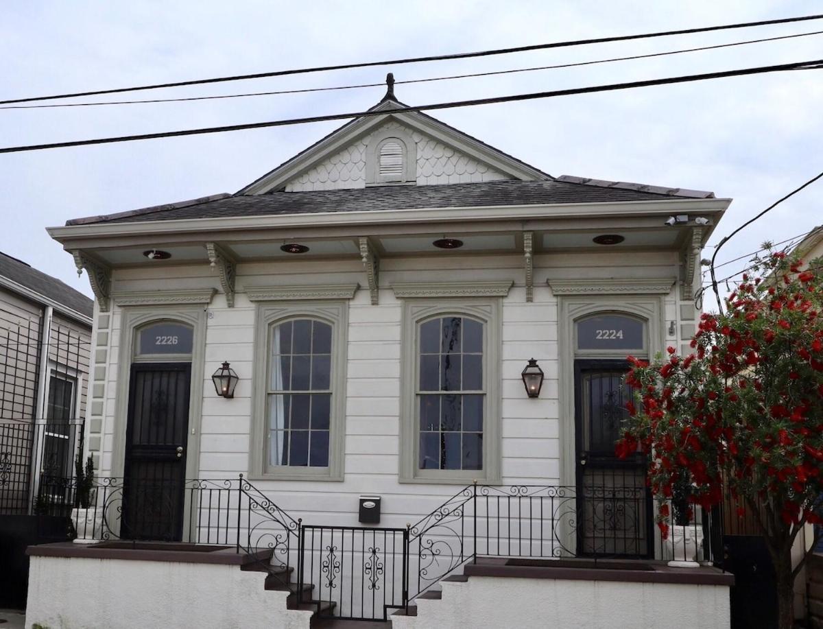 Holiday home Marigny Has It All, Location & Comfort!