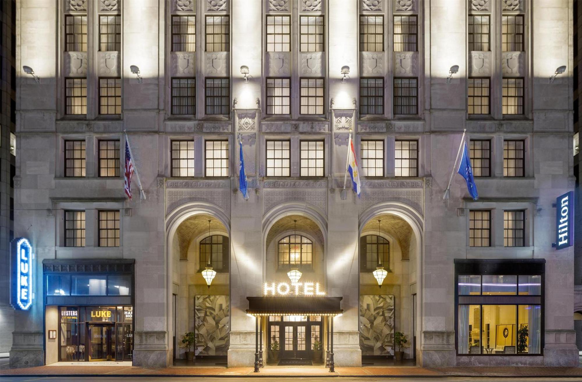 Hotel Hilton / St. Charles Avenue