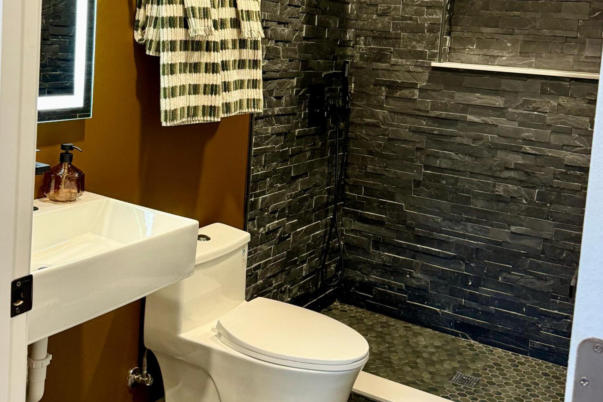 Bed & Breakfast The Railyard Nola - Adult Only, Clothing Optional Pool *