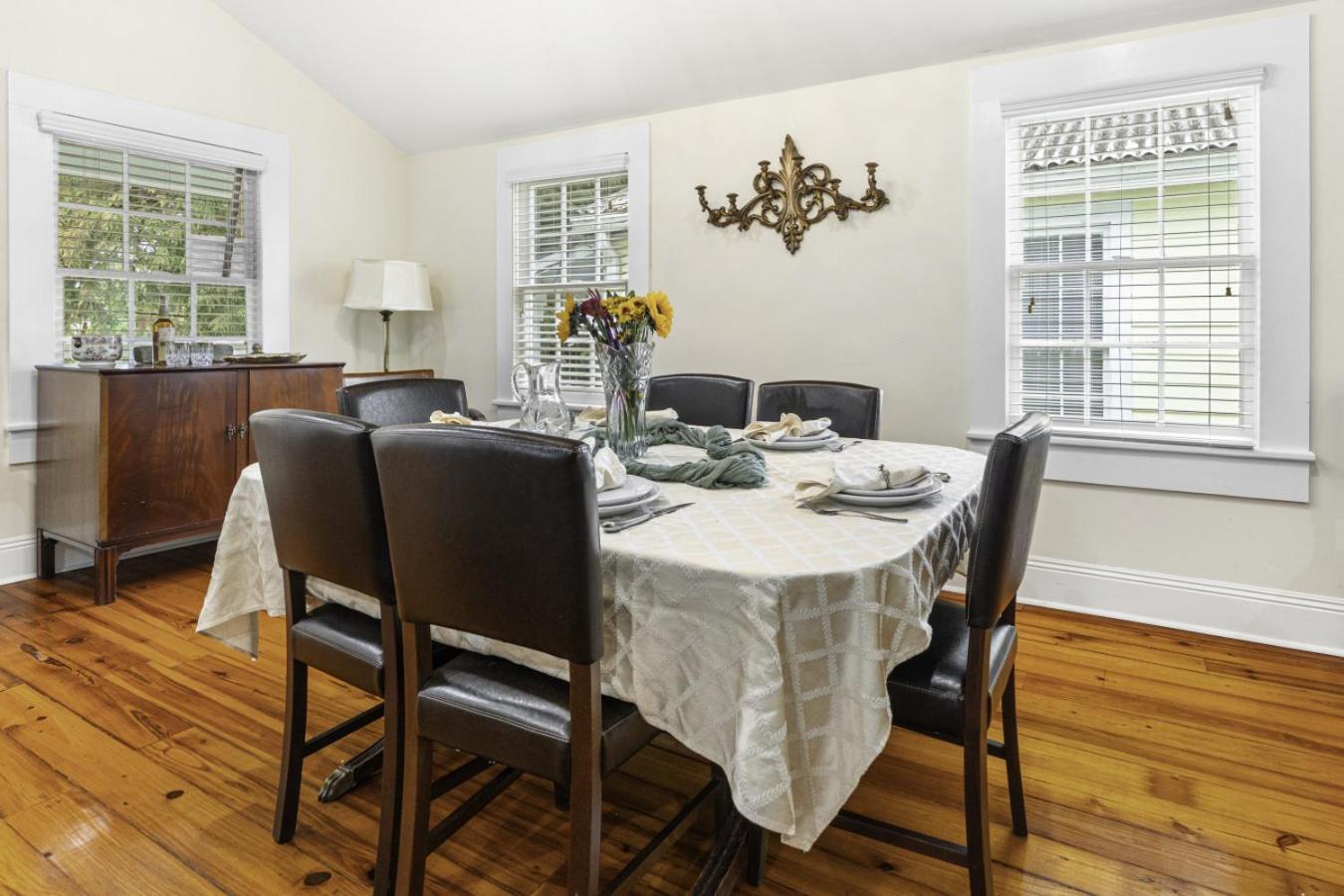 Chic Marigny Retreat Near French Quarter *