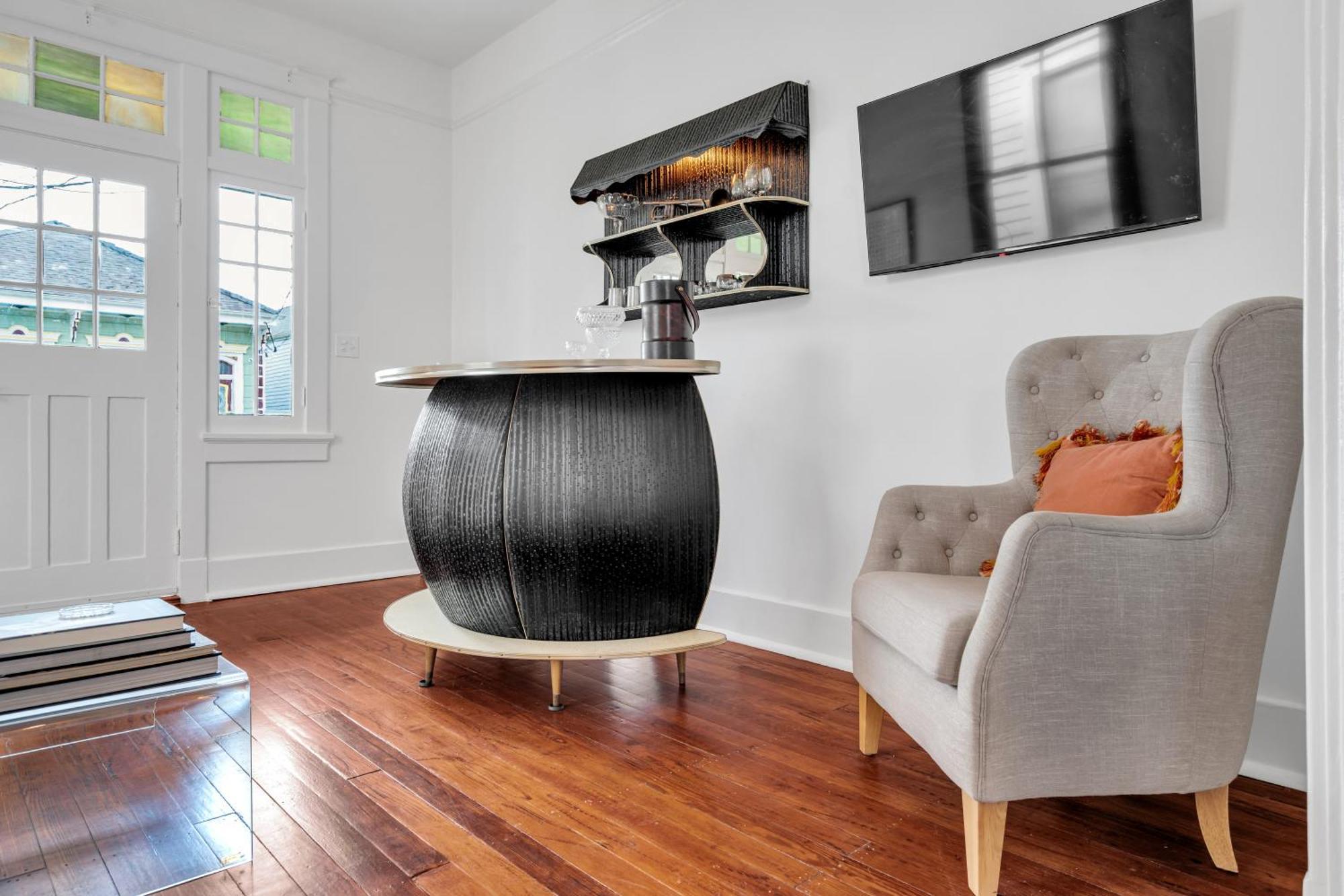 Bright Retreat W Patio Near French Quarter New Orleans