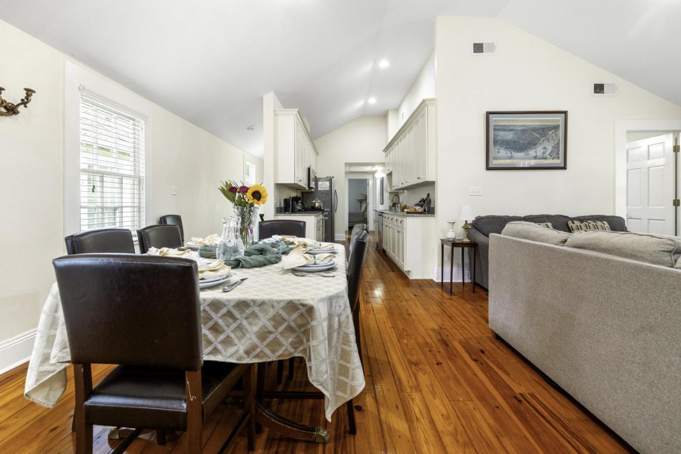 Chic Marigny Retreat Near French Quarter Holiday home New Orleans