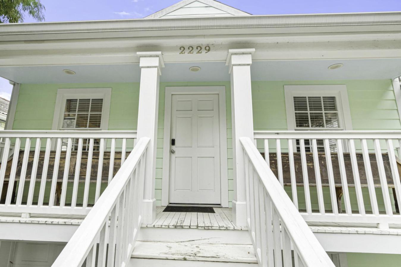 Chic Marigny Retreat Near French Quarter Holiday home