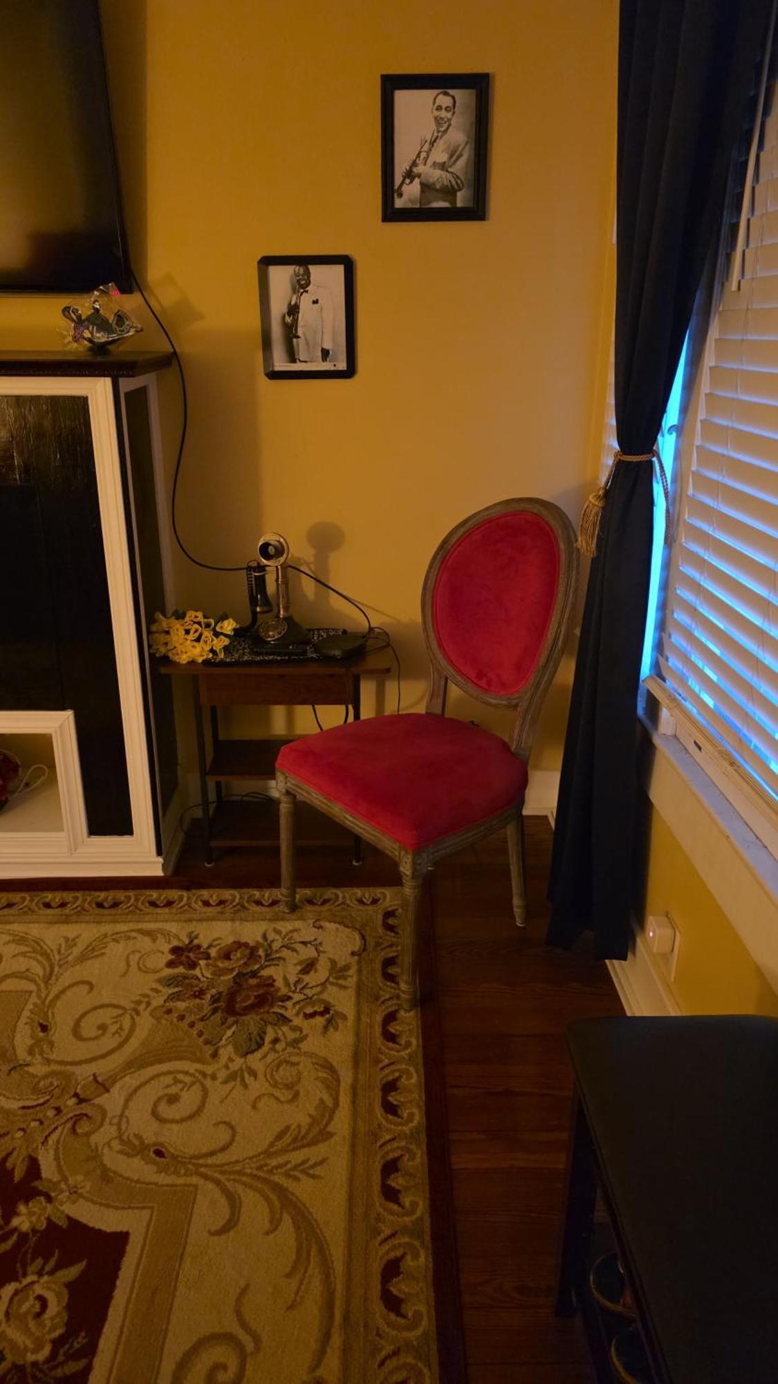 Private Bedroom Bath Sitting & Porch Apartment New Orleans
