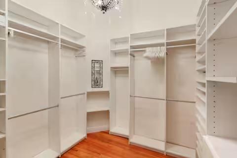 Walker Mansion On St Charles Ave - Unit 4