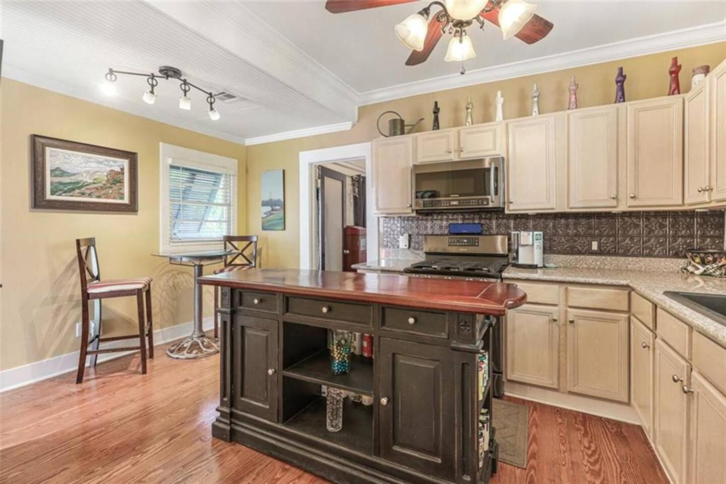 Apartment Private Bedroom Bath Sitting & Porch