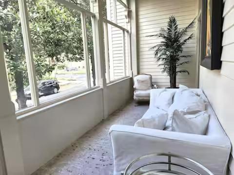 Apartment Walker Mansion On St Charles Ave - Unit 4