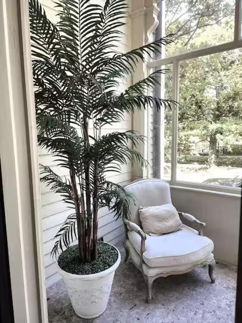 Walker Mansion On St Charles Ave - Unit 4 Apartment New Orleans