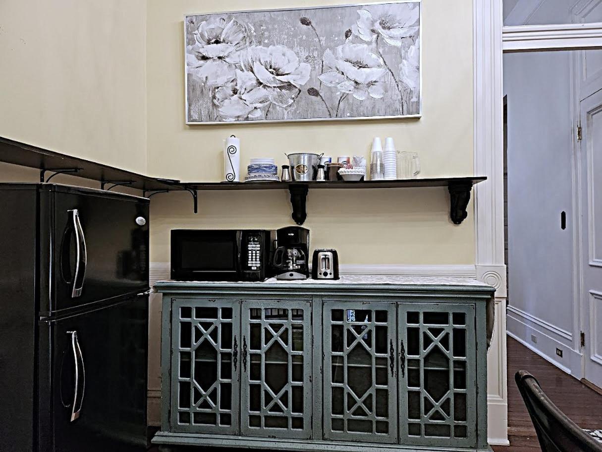 Apartment Walker Mansion On St Charles Ave - Unit 4 New Orleans