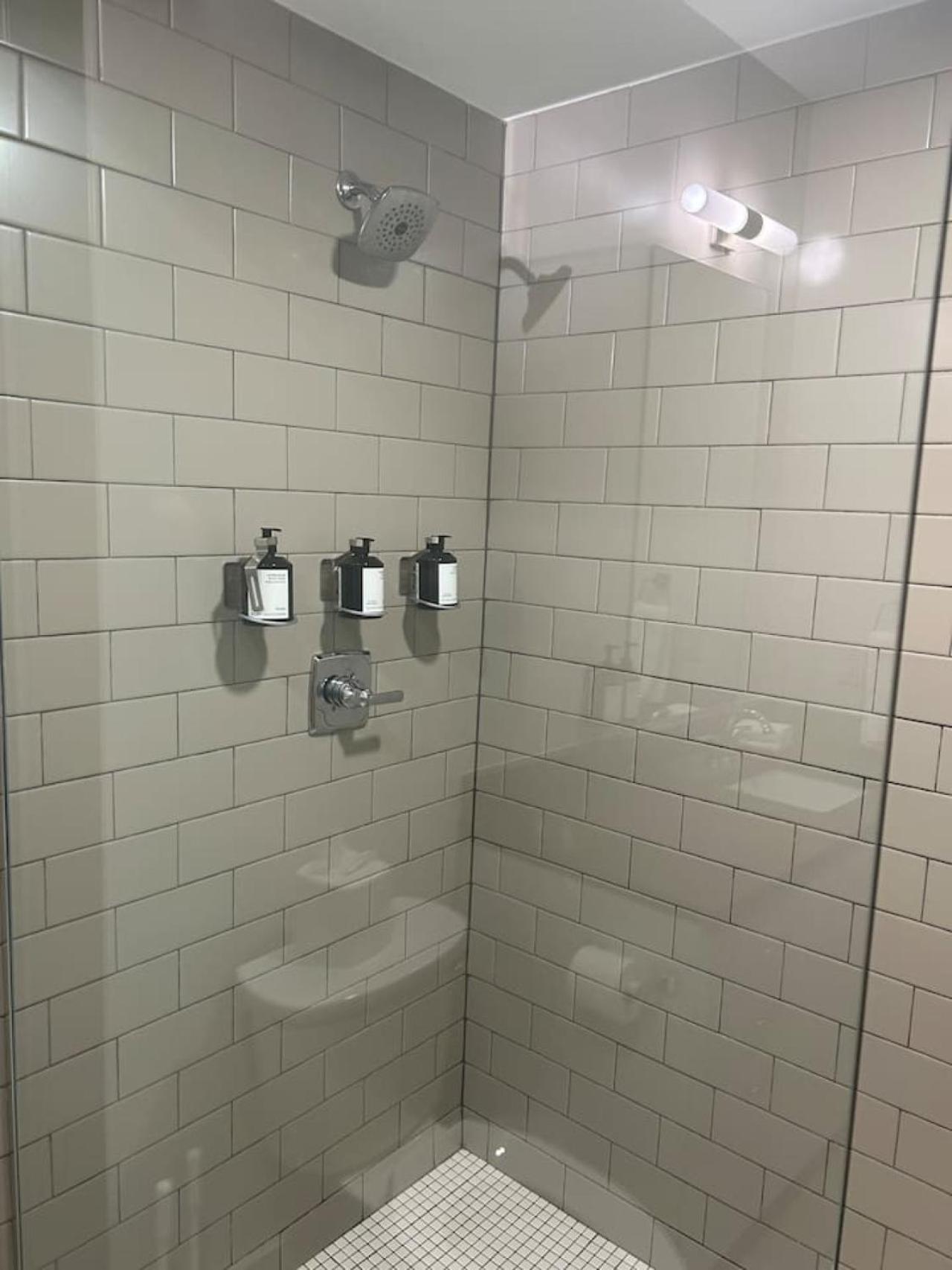 Ther Gregory 101 Ada *