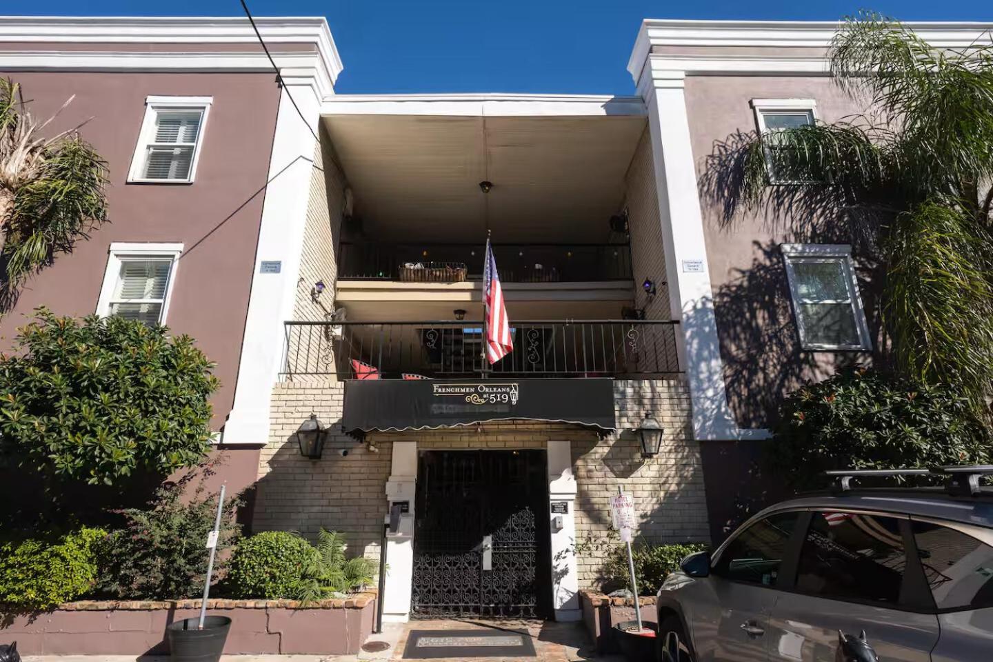 Elegant 1br W Pool & Hot Tub On Frenchmen St Aparthotel 4*