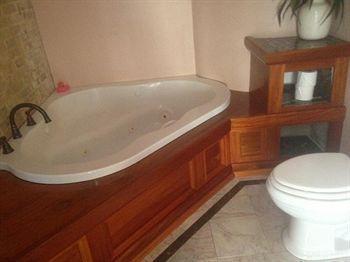 Hotel The Olivier House 2*