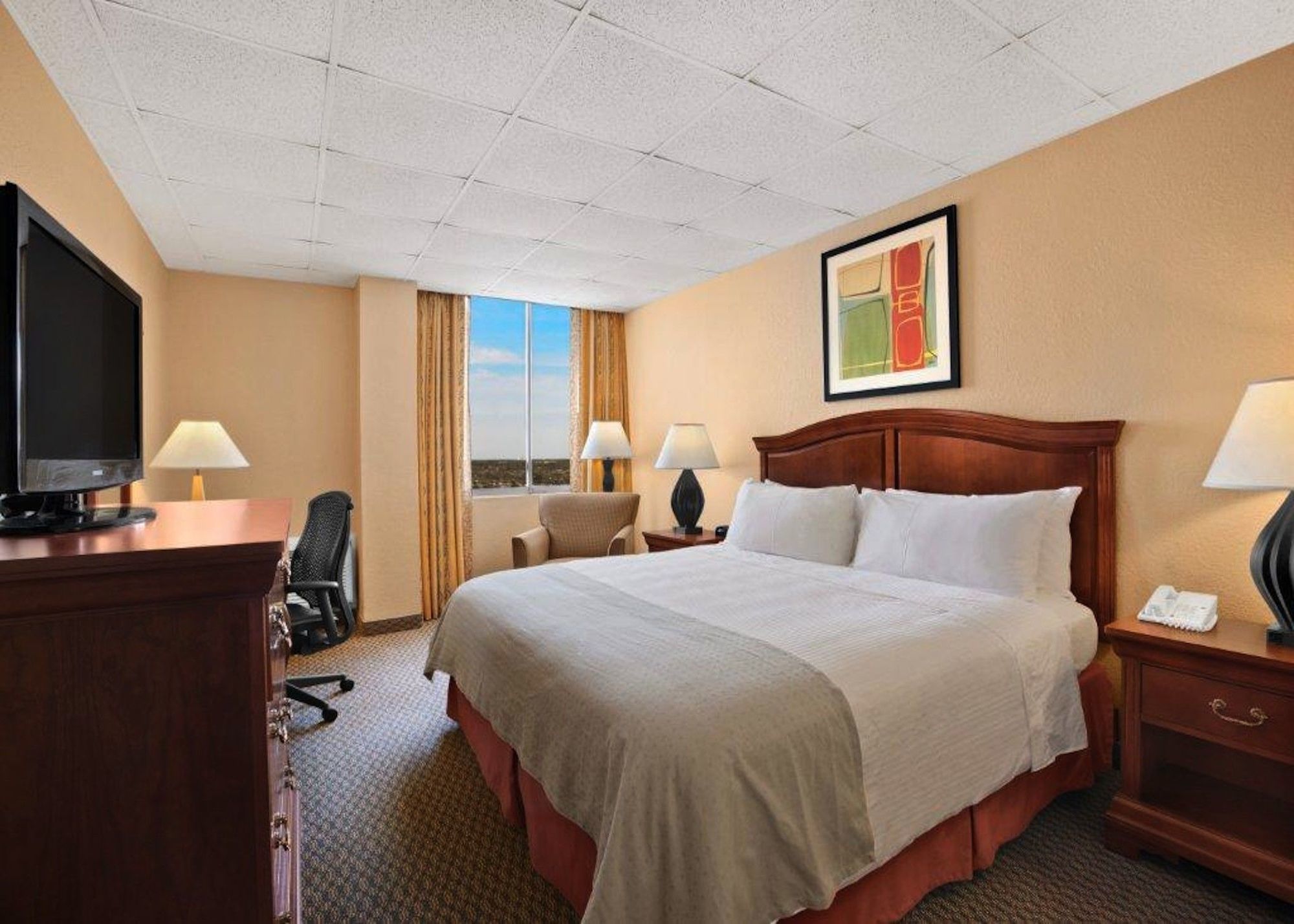Hotel Wyndham French Quarter 4*