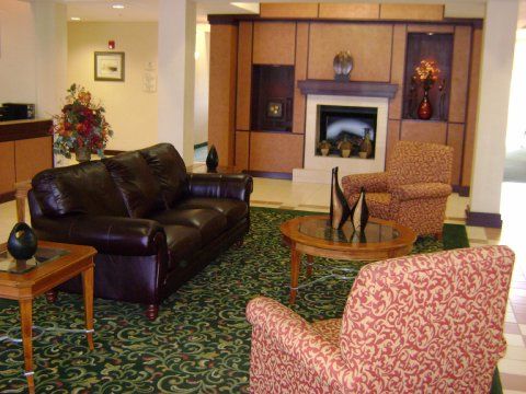 Express East By Ihg 2*