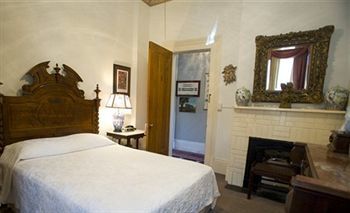 New Orleans Guest House