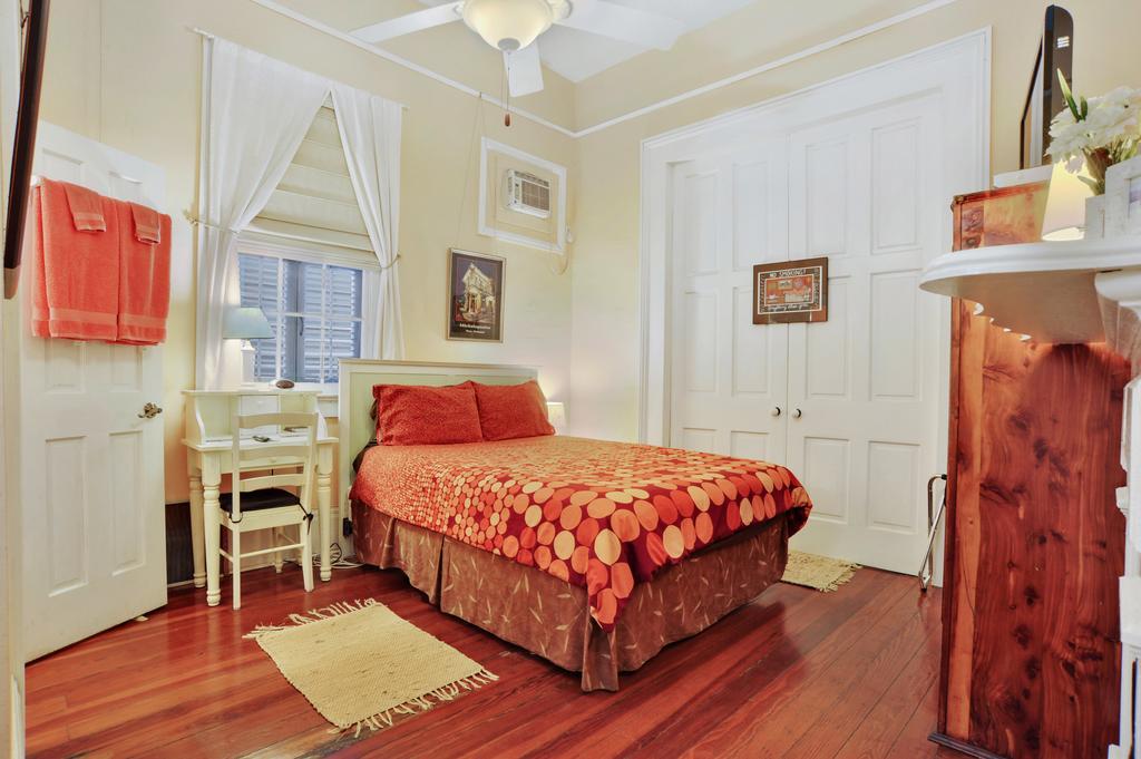 The Burgundy 3* New Orleans