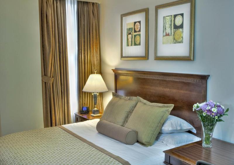 The Whitney Hotel 4*