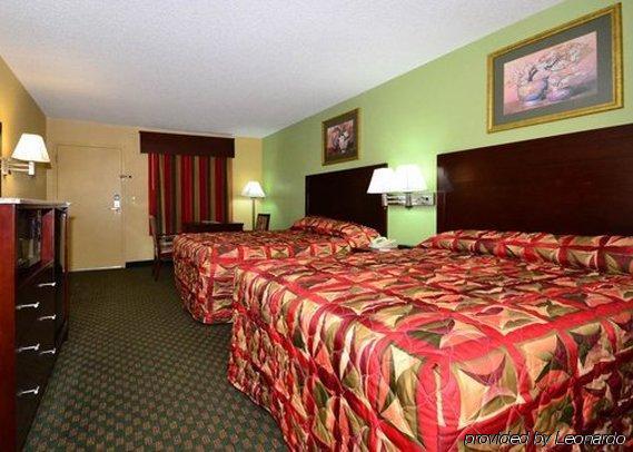 Rodeway & Gentilly Hotel