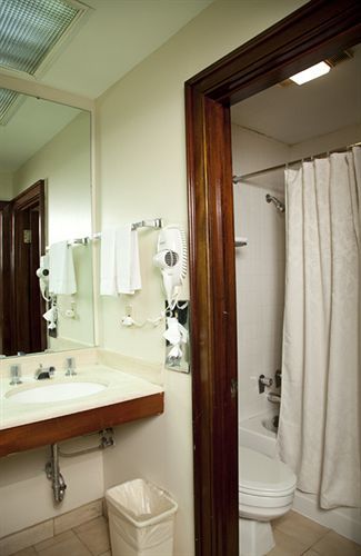 The Prytania Park 2* New Orleans