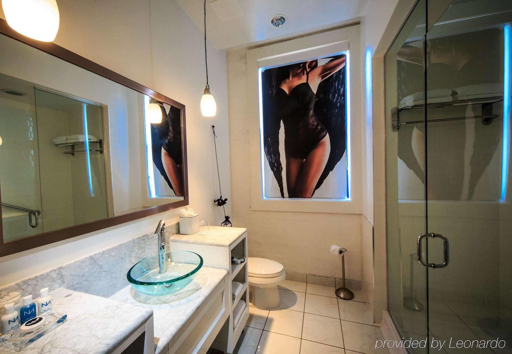 The Saint Hotel, New Orleans, French Quarter, Autograph Collection 4*