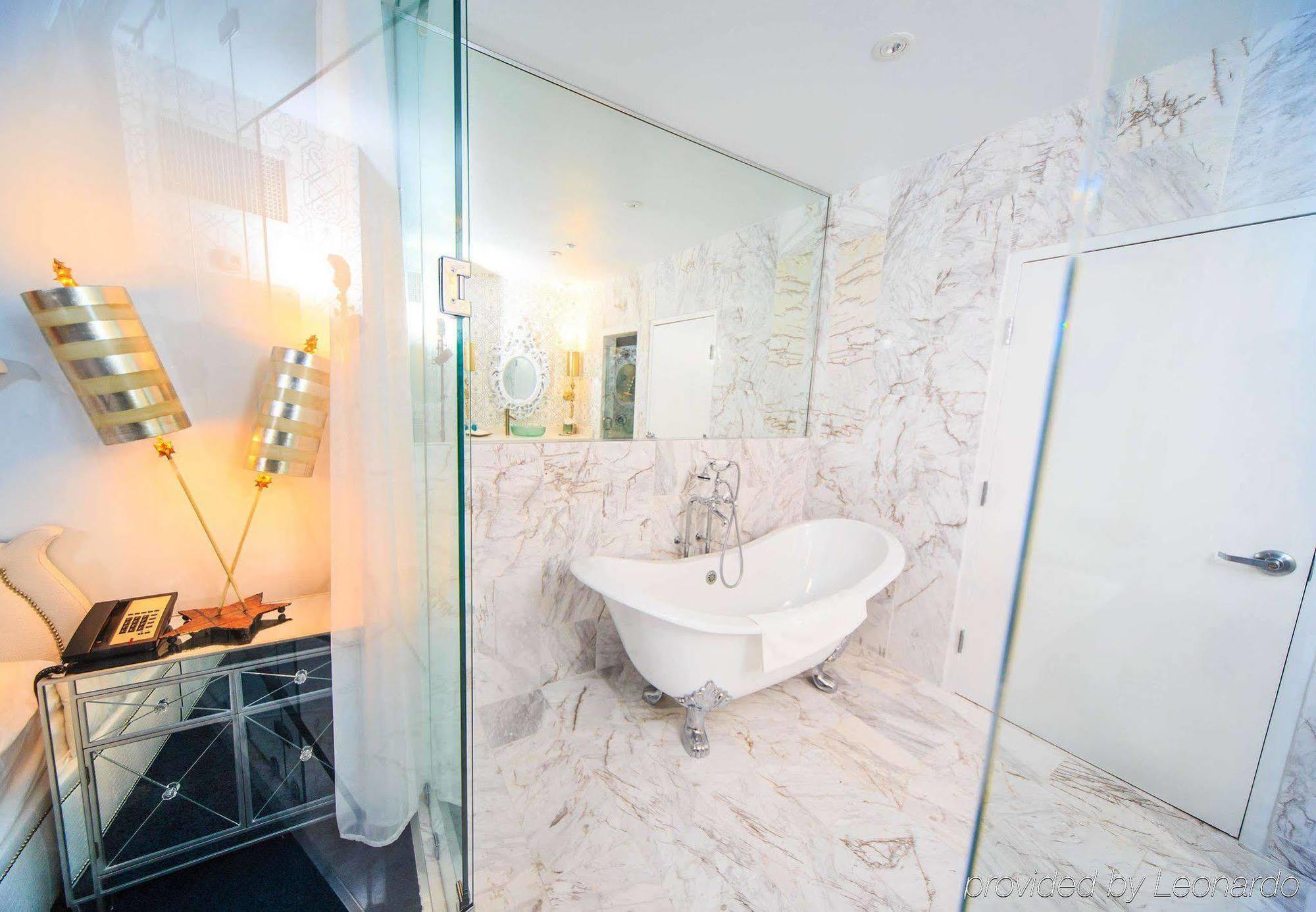 The Saint Hotel, New Orleans, French Quarter, Autograph Collection Hotel 4*