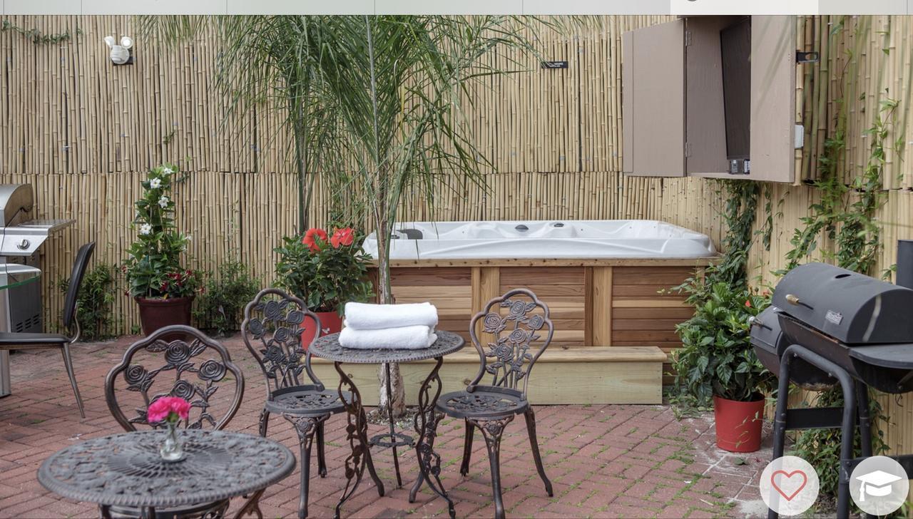 Magazine Mansion Motel