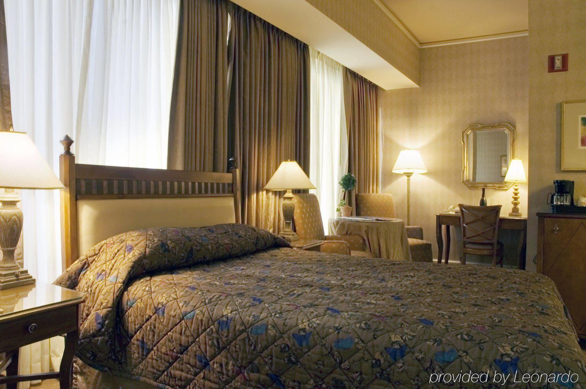 Blake New Orleans, Bw Signature Collection Hotel New Orleans