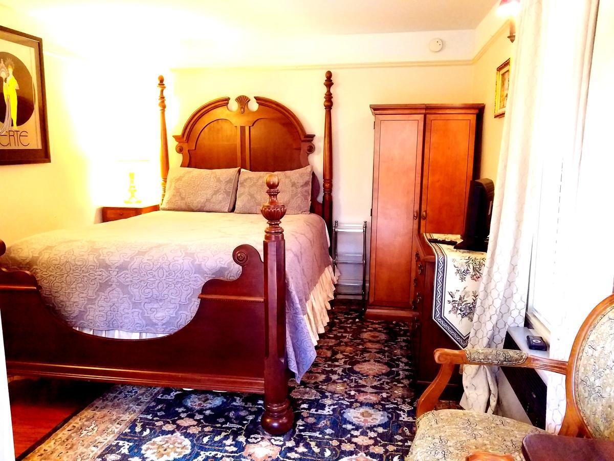 Lions 3* New Orleans