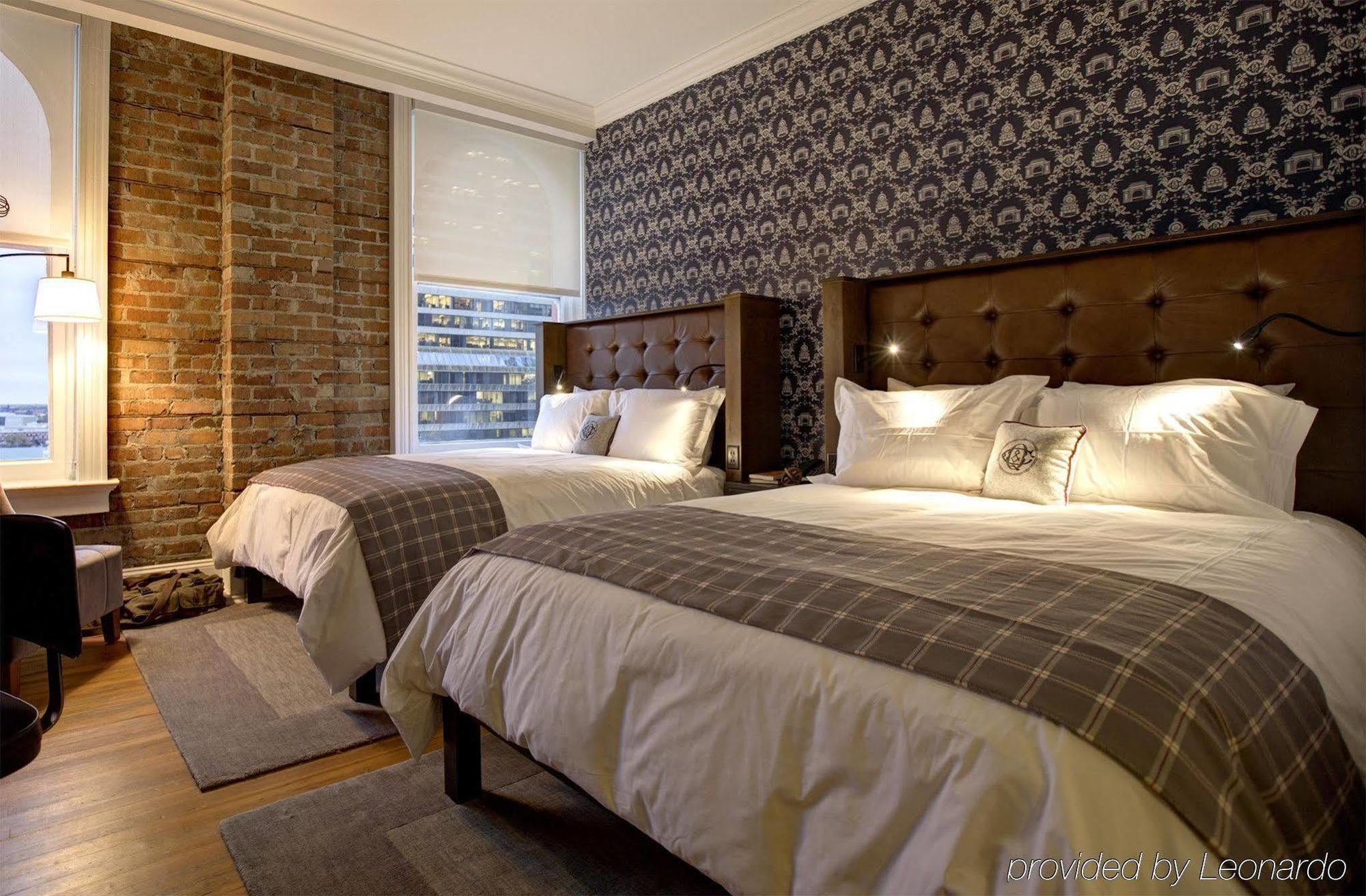 Q&c And Bar New Orleans, Autograph Collection Hotel New Orleans