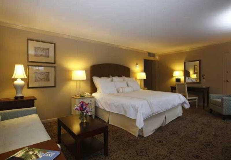 Hotel Dauphine Orleans