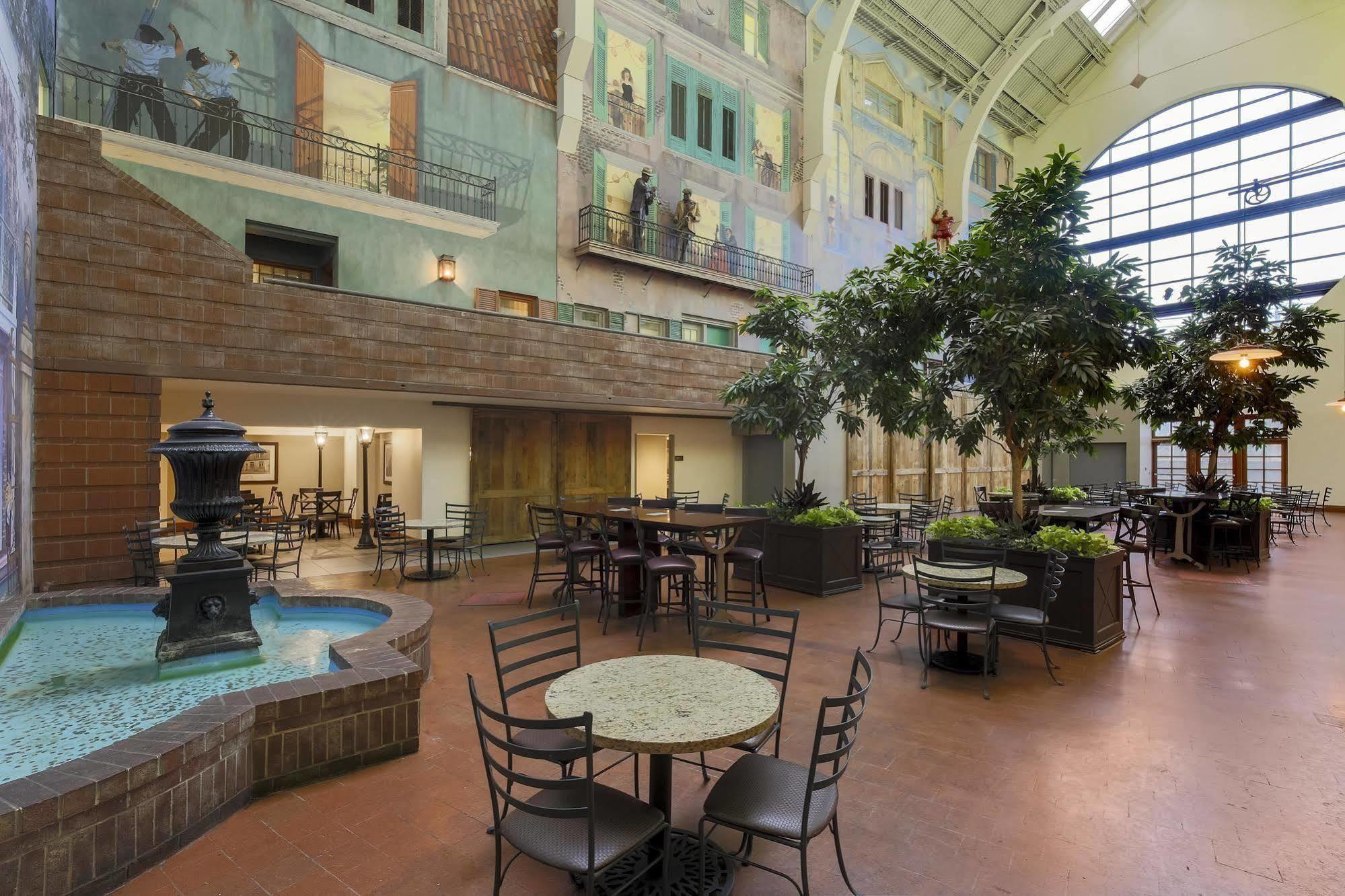 Embassy By Hilton Convention Center 3*