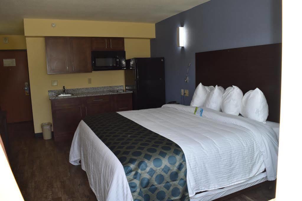 Days By Wyndham Pontchartrain Hotel 3*