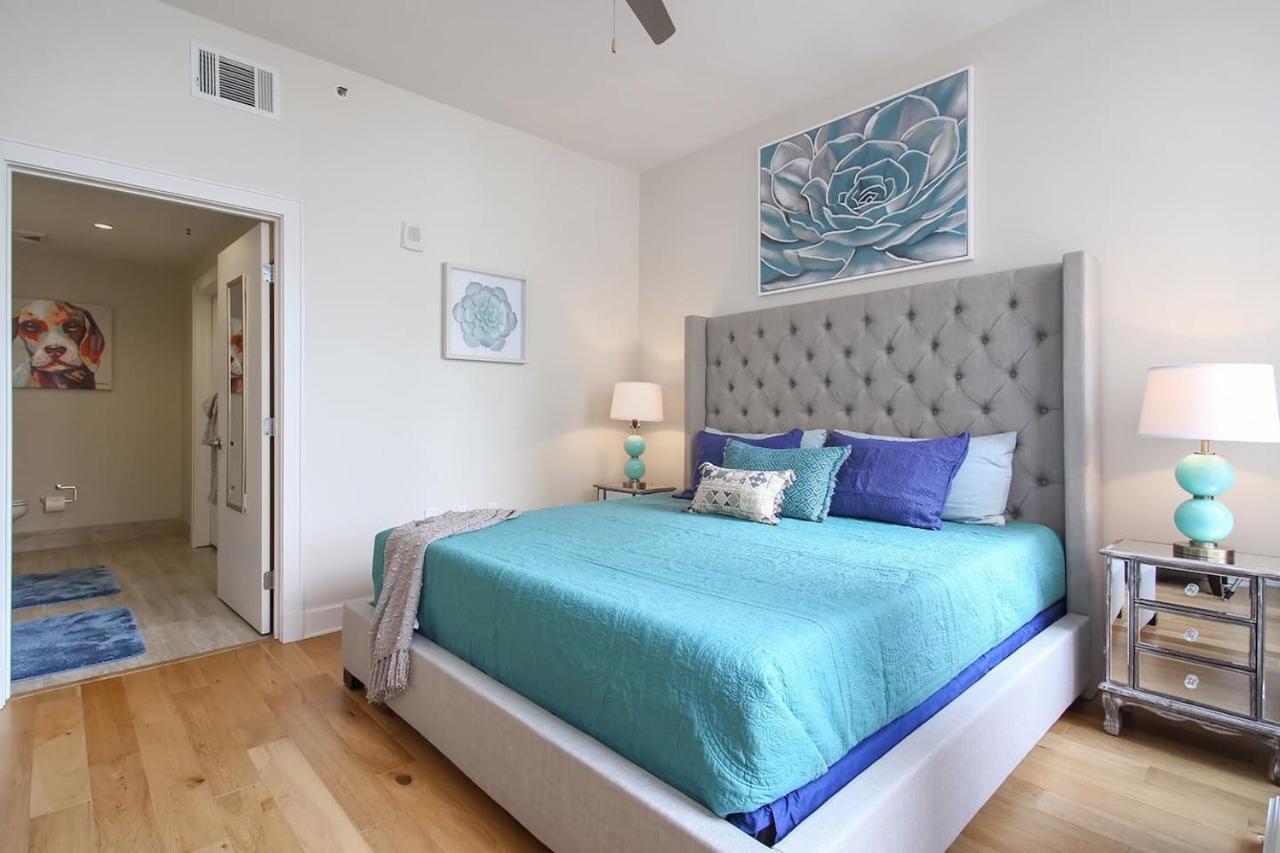 Holiday home New 2bdrm Dtown Canal St Bourbon St #1218