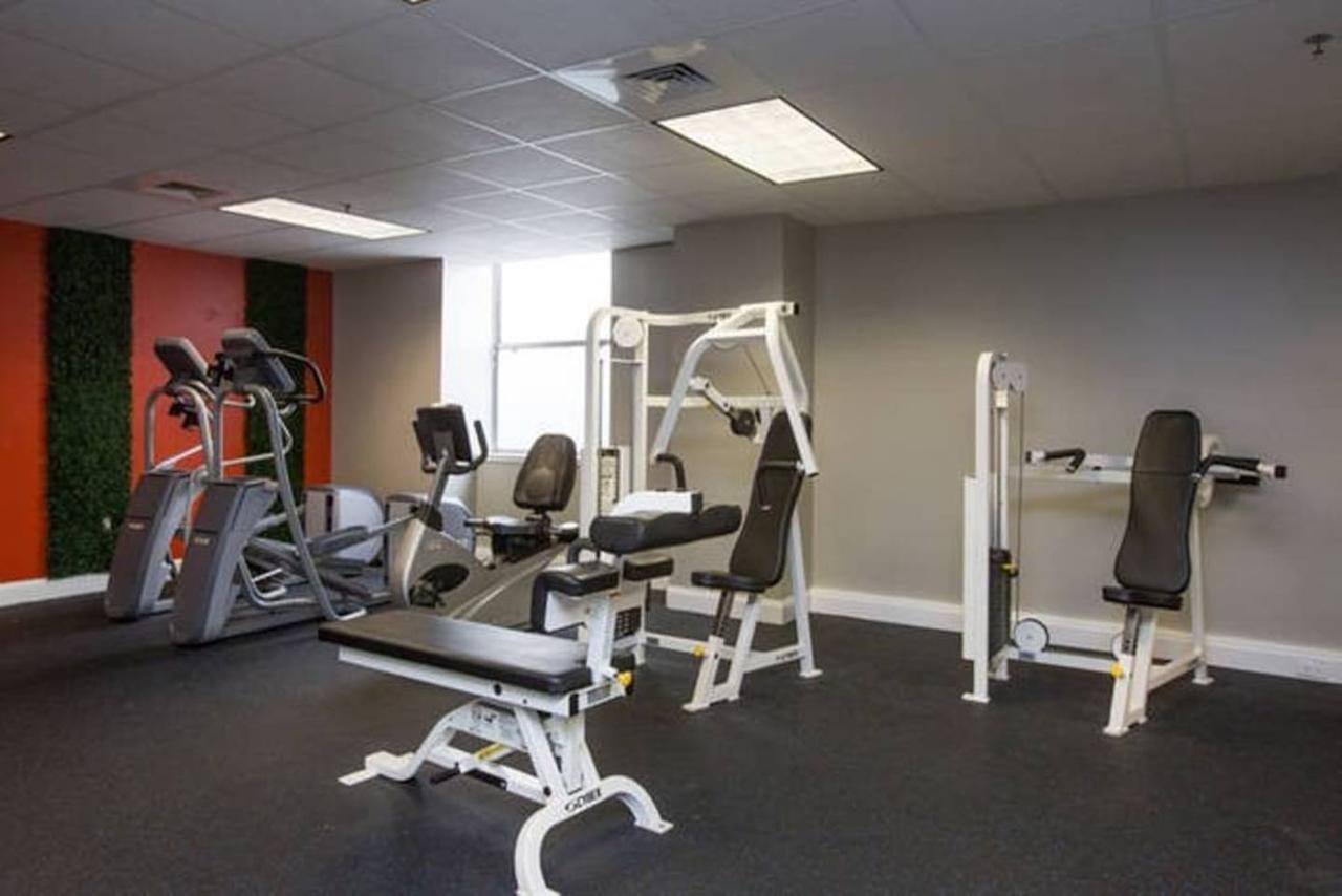 New 2bdrm Dtown Canal St Bourbon St #1218
