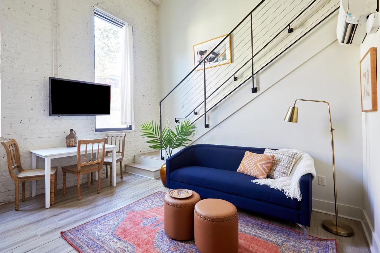 Sonder The Esplanade Hotel