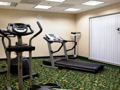 Hotel Express East By Ihg New Orleans