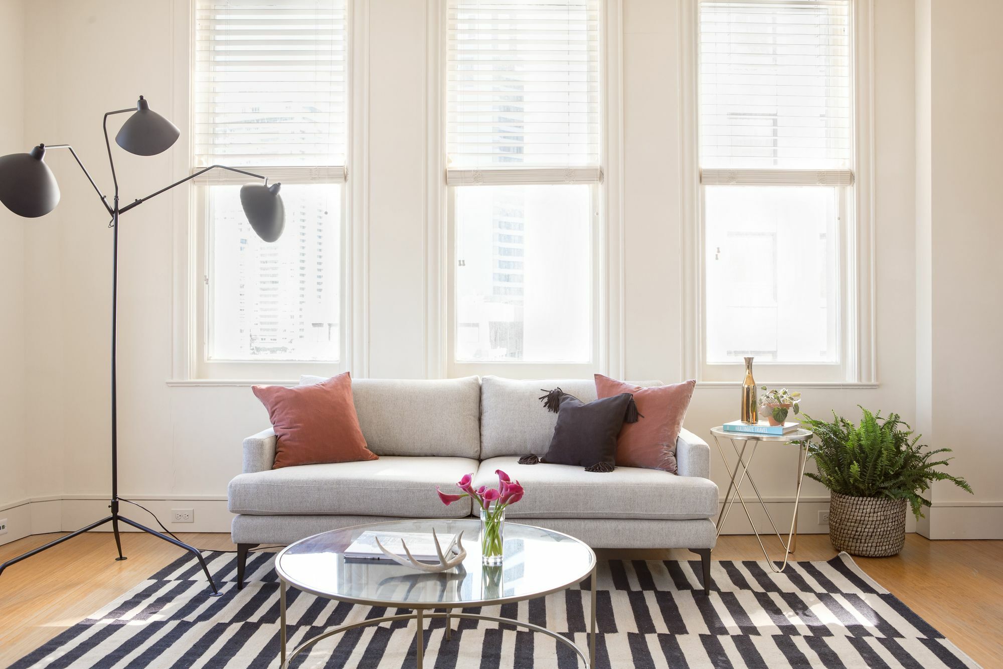 Apartment Lively 1br In C.b.d. By Sonder