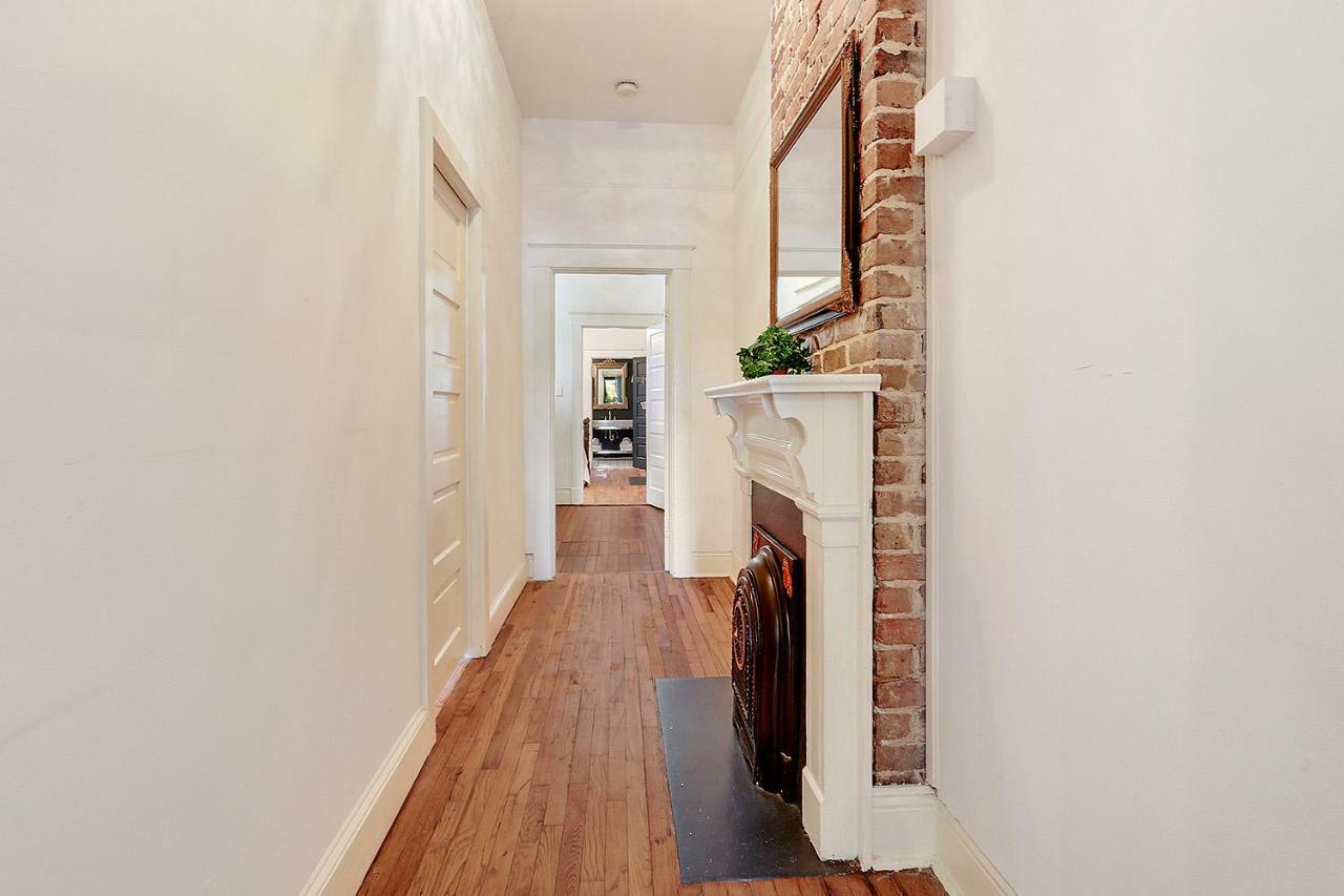 Elegant Renovated House With Relaxing Courtyard New Orleans