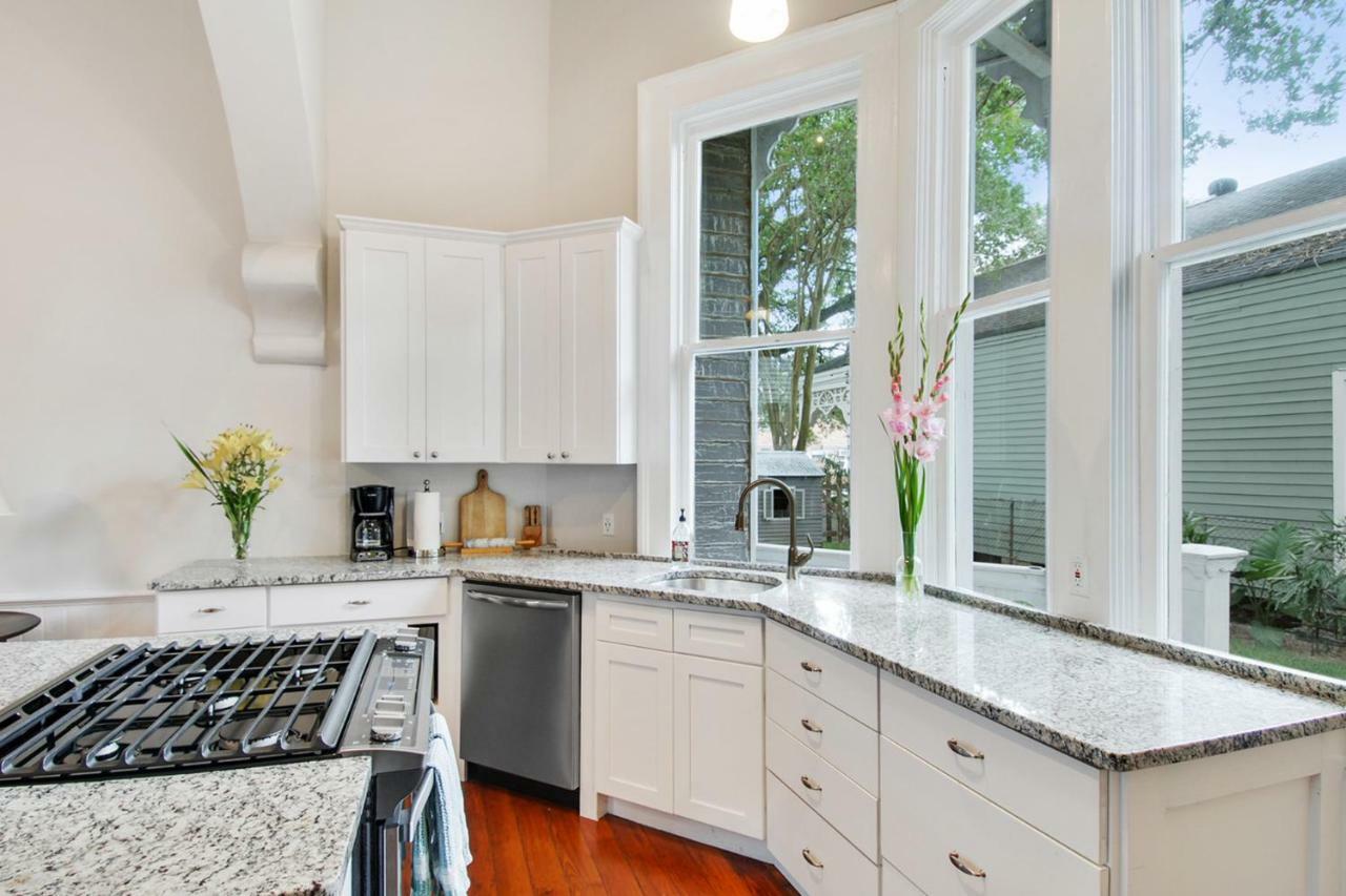 Guest house Historic Garden District Victorian Mansion 3*