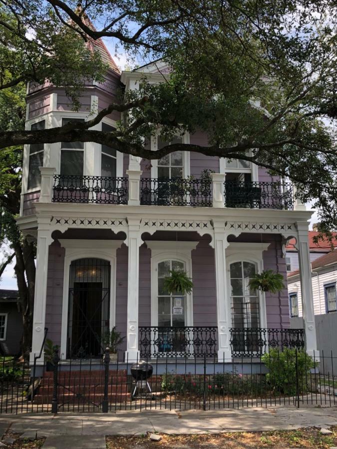 Guest house Historic Garden District Victorian Mansion New Orleans